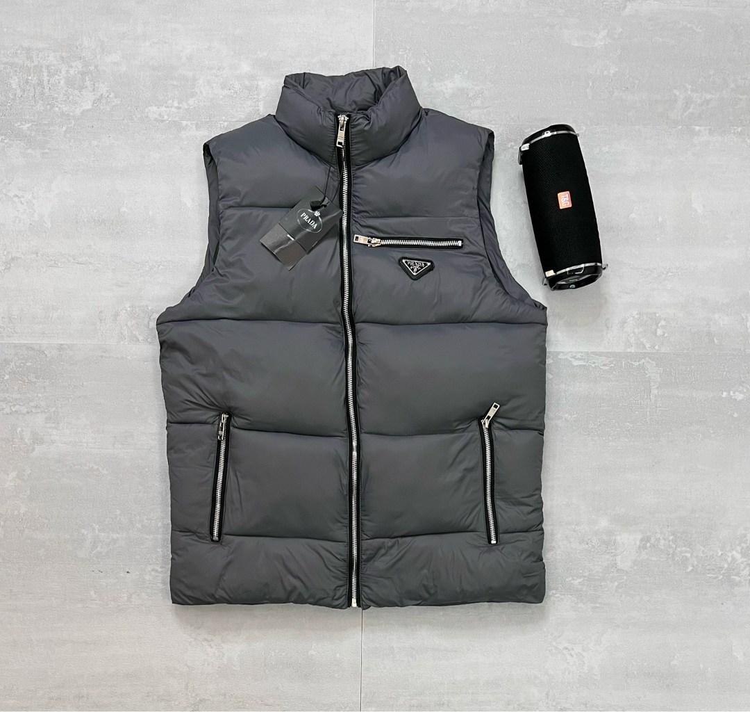 жилетка prada,жилетка прада,мужской жилет prada,жилет prada,жилетка мужская prada