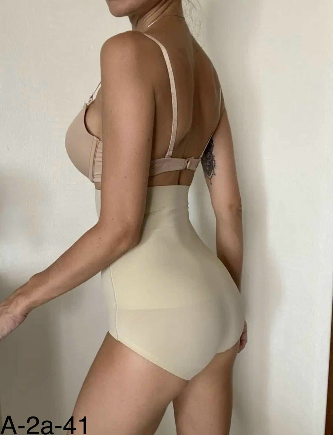 корректирующее белье,нижнее женское белье,утягивающее белье,нижнего белья,боди корректирующее