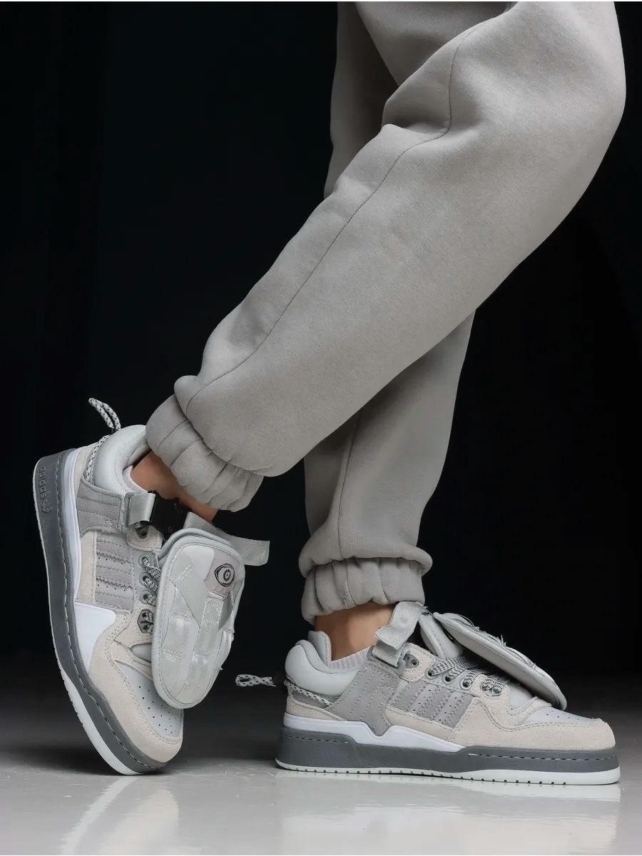 кроссовки adidas,adidas forum low bad bunny grey,кроссовки адидас,кроссовки adidas bad bunny,кроссовки мужские adidas