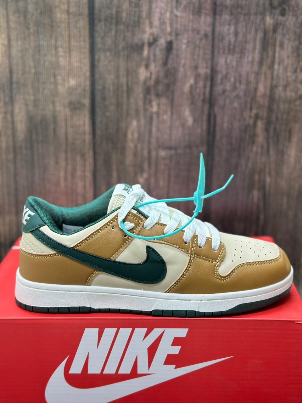 кроссовки nike air jordan 1 low wolf grey,nike air jordan 1 low wolf grey,nike air jordan 1 low,кроссовки женские nike air jordan 1,кроссовки nike air jordan 1 low белый/серый