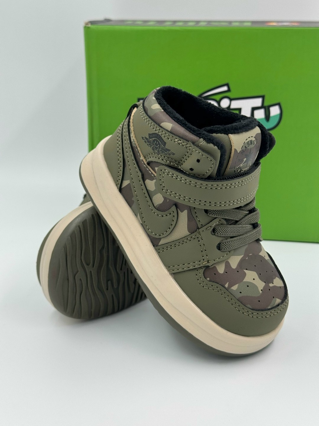 детские ботинки, детская,кроссовки,детские кроссовки,кеды для детей