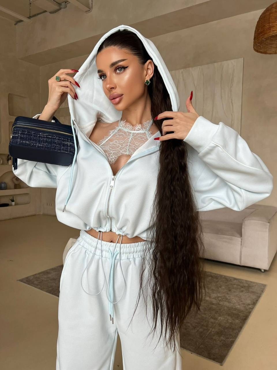 женский спортивный костюм,спортивный костюм,женский костюм,спортивный костюм модный,стильные женские костюмы