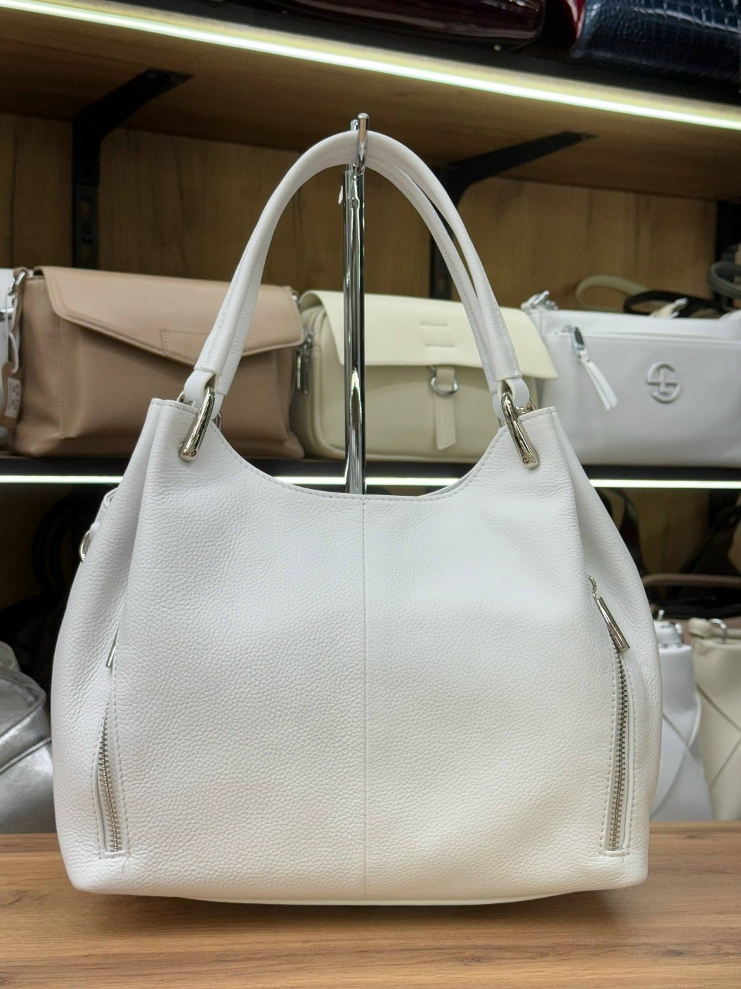 сумка,женская кожаная сумка,красная сумка,сумки женская,женская сумка из натуральной кожи