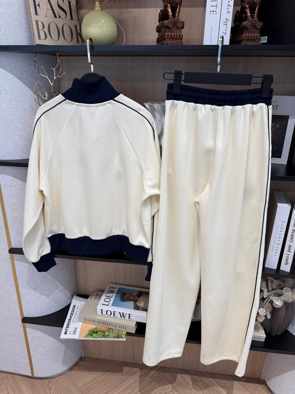 стильные костюмы,трикотажные костюмы,женский костюм,костюмчик,костюм спортивный