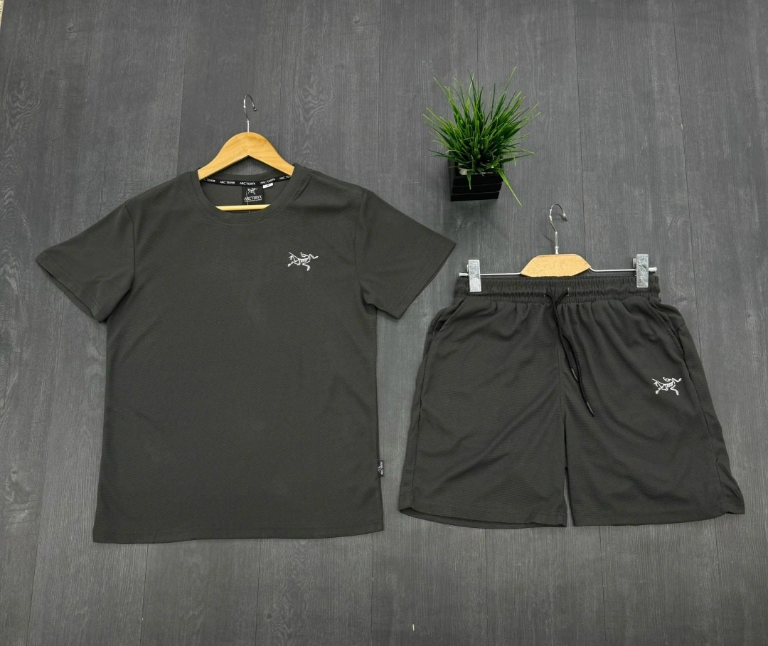 костюм футболка и шорты мужские цвет хаки,футболки комплект,спортивные костюмы мужские,костюм с шортам,повседневный костюм