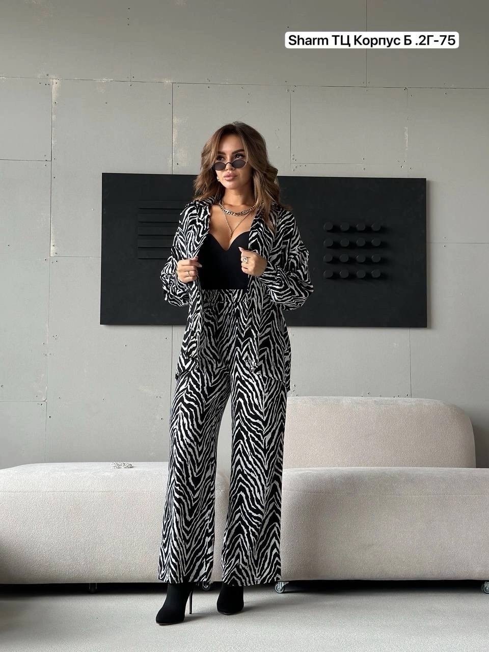 костюм брючный,костюм брючный в пижамном стиле,костюм женский 2026,женские брючные костюмы,пижамные костюмы