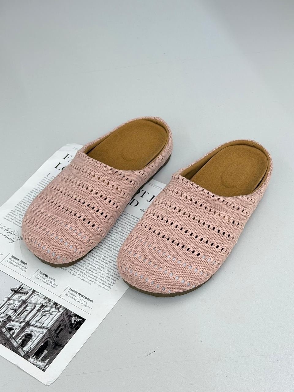 тапочки женские,домашние тапочки,,женские шлепанцы,модные тапочки