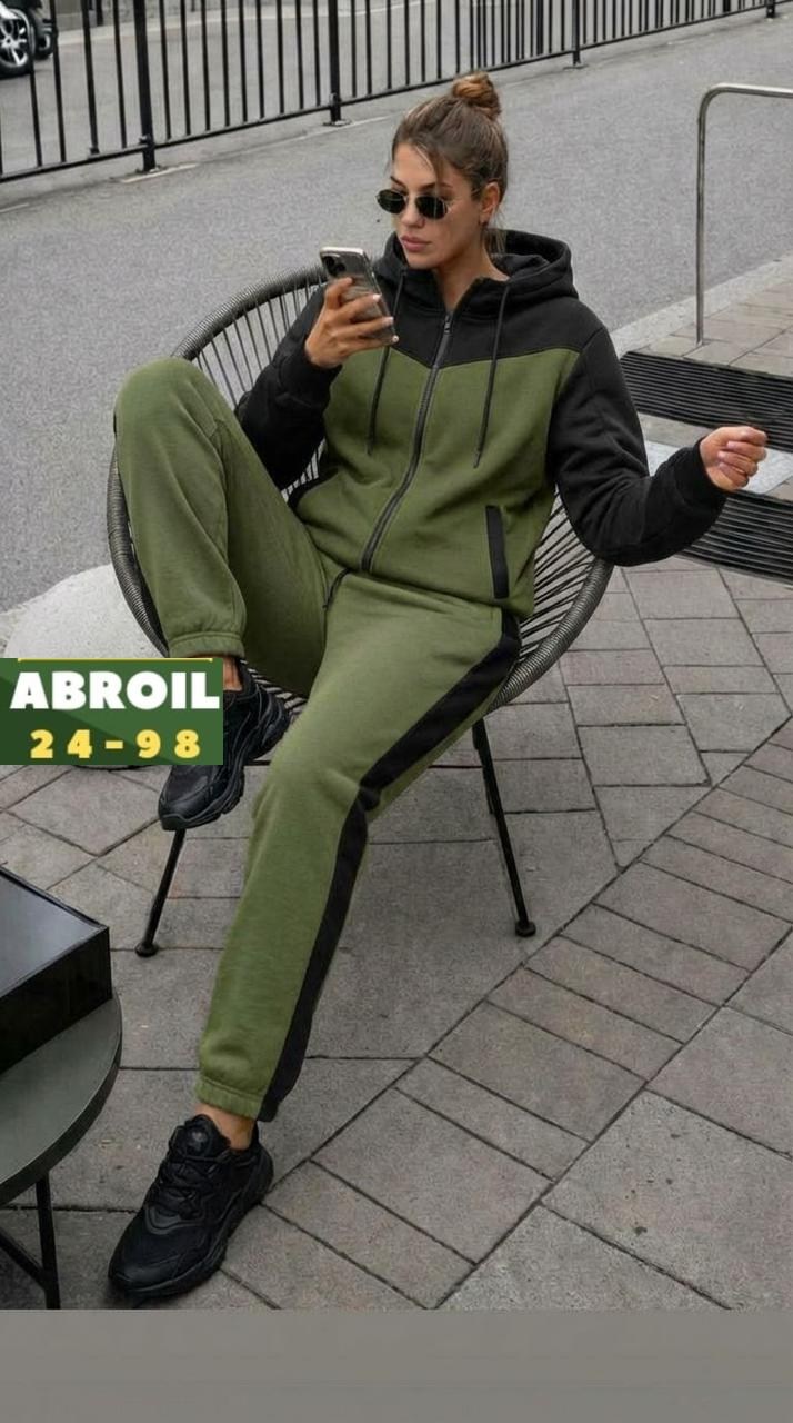 костюм женский спортивный на флисе,костюм женский спортивный,костюм женский на флисе,спортивный костюм,спорт костюм