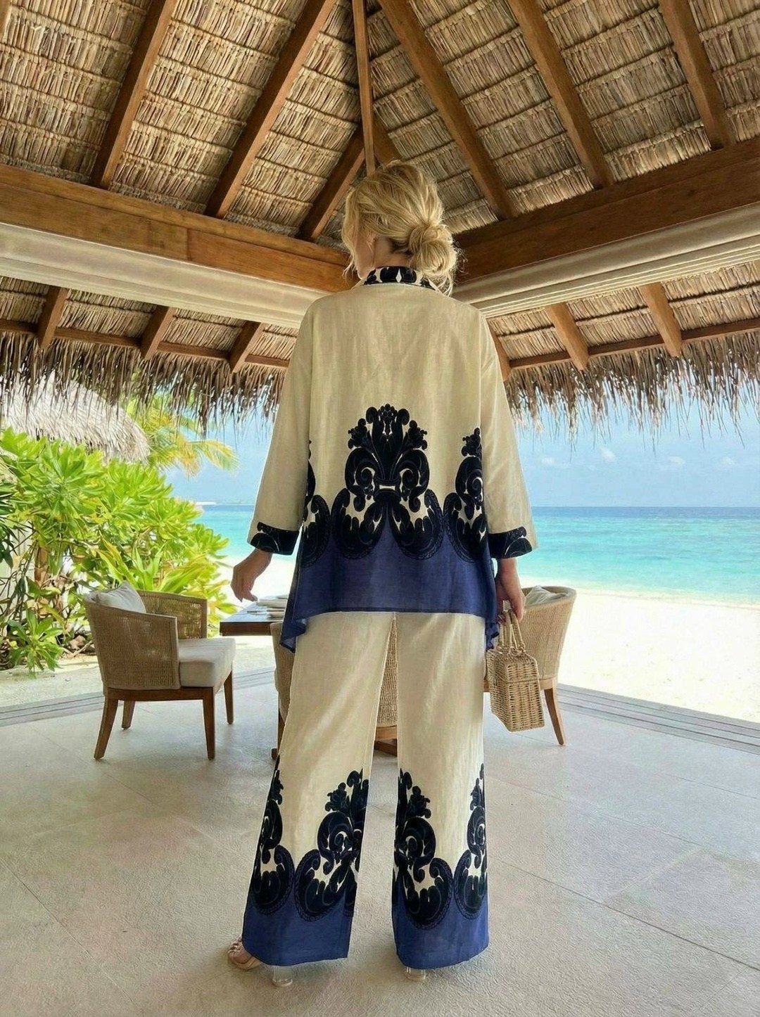 костюм с принтом,женский костюм-кимоно с принтом khimar и широкими брюками,модные наряды,женский брючный костюм с принтом,элегантное модное