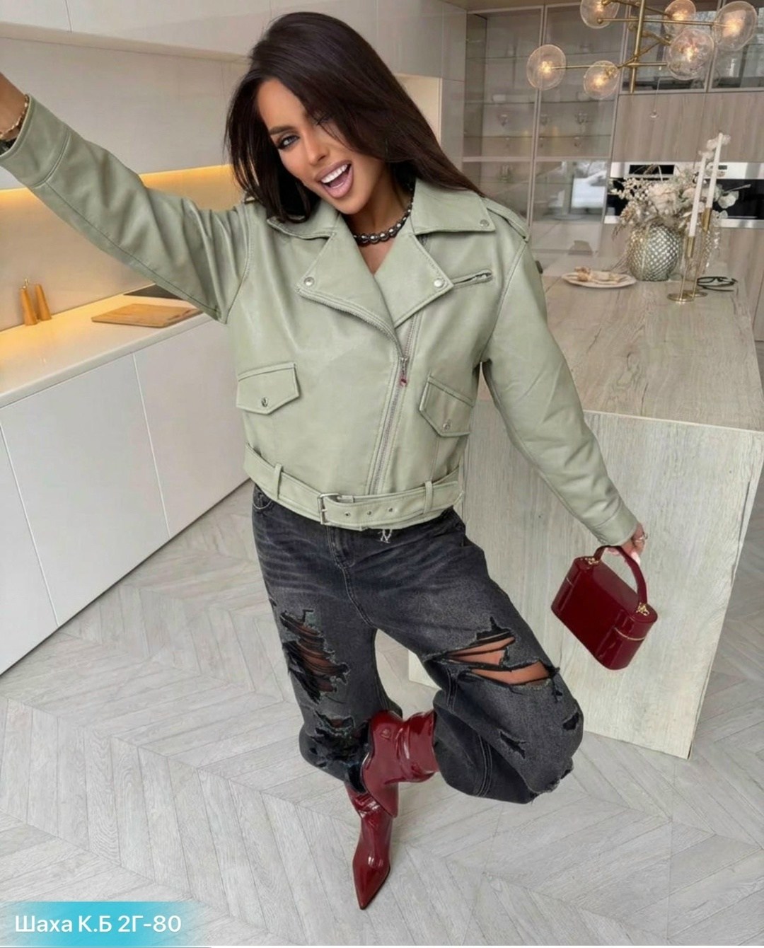 куртка косуха,косуха кожаная верхняя одежда оверсайз,куртка косуха женская,кожаная куртка косуха женская,косуха кожаная куртка оверсайз весенняя the royal fashion