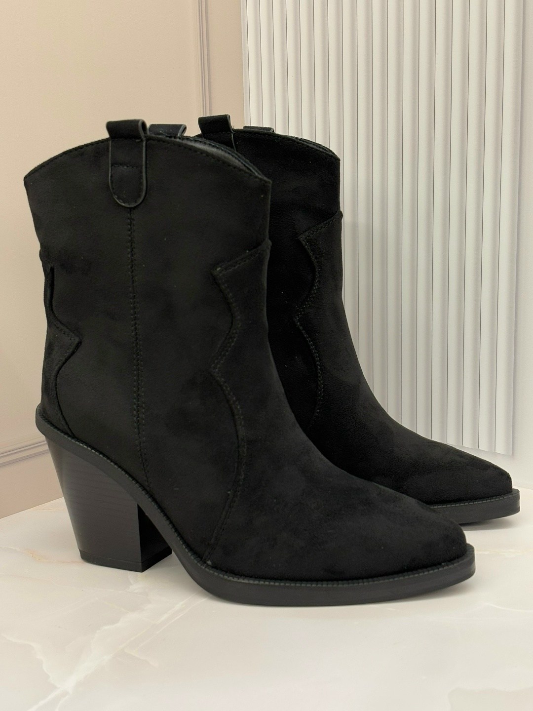 казаки демисезонные ботинки замшевые,,ботинки женские демисезонные казаки замшевые reversal,казаки демисезонные ботинки замшевые цвет коричневый,ботинки казаки демисезонные натуральная замша