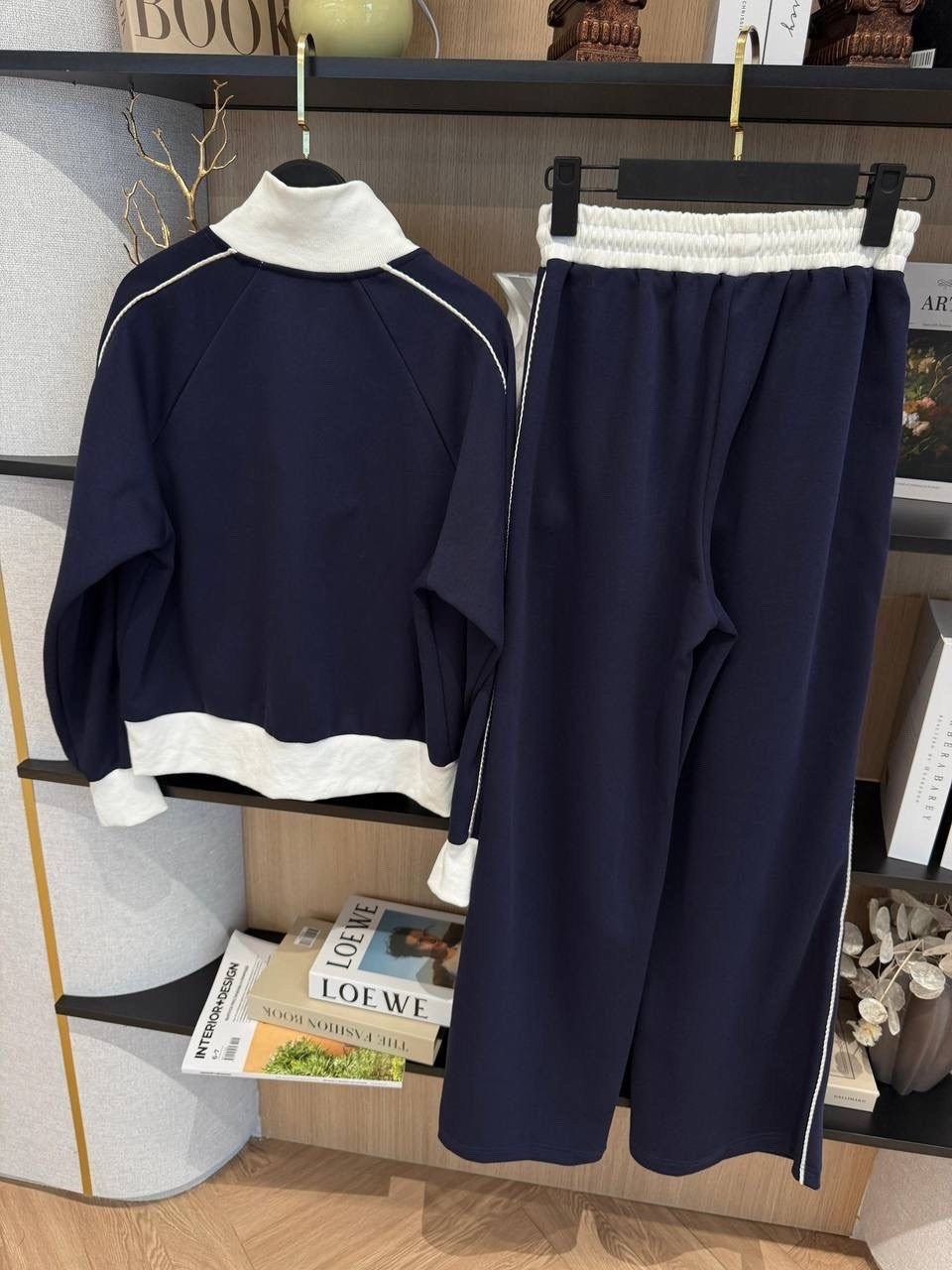 женский спортивный костюм,celine костюм женский,костюм спортивный,стильные костюмы,женский костюм