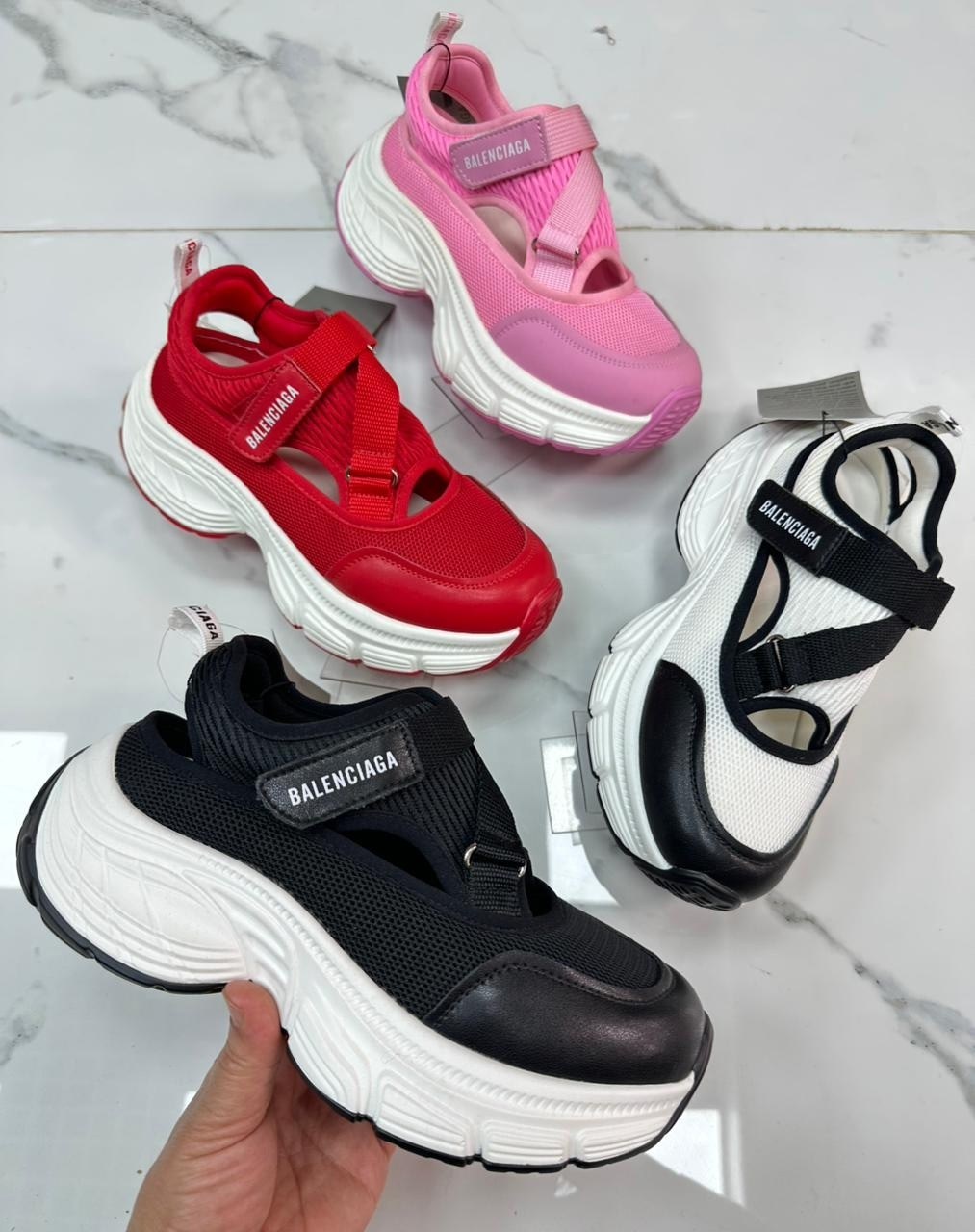 кроссовки balenciaga,босоножки balenciaga,,сандалии balenciaga,женские кроссовки