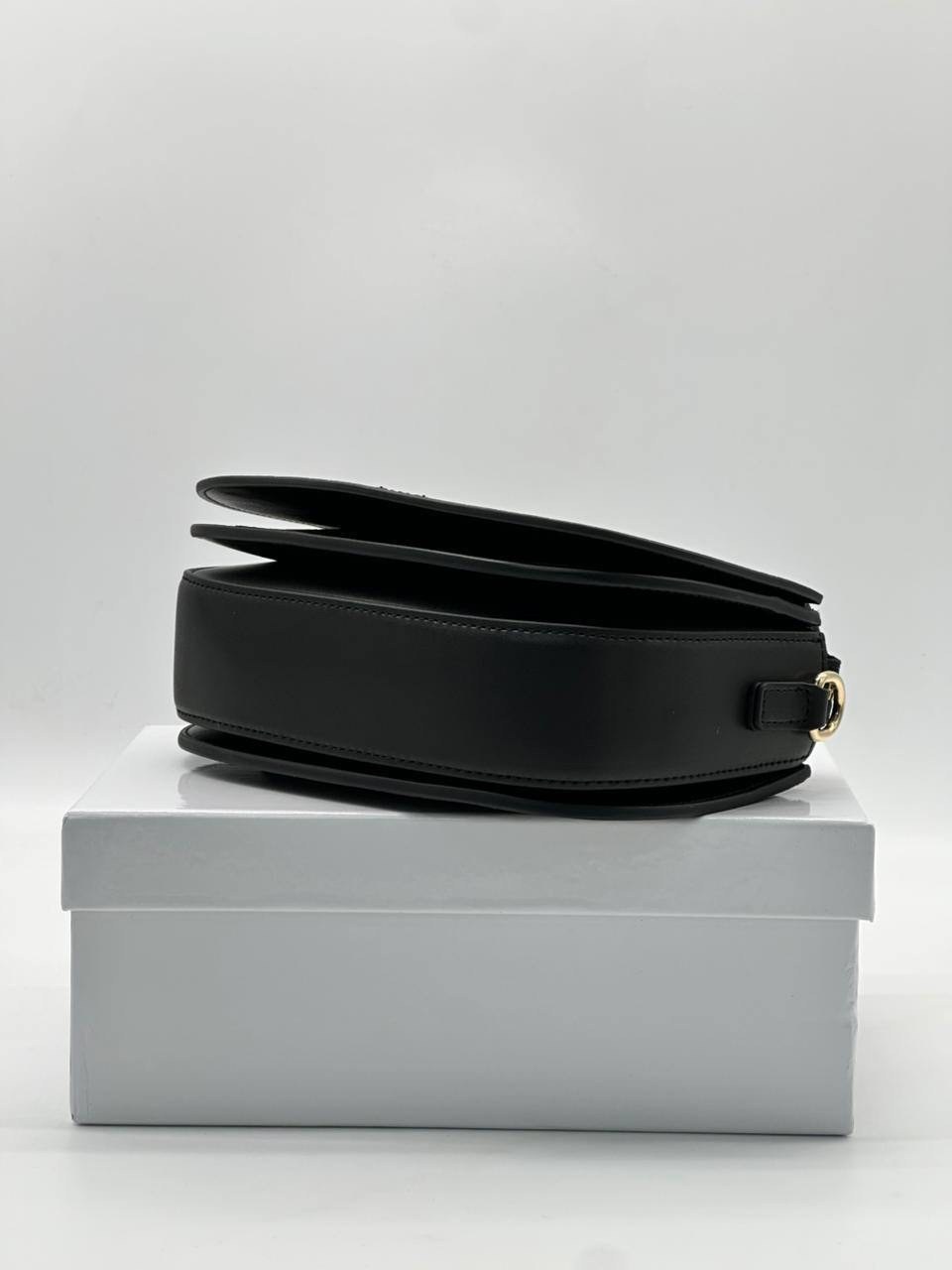 сумка женская versace,сумка versace,пыльники от сумки версаче,реплики сумки версаче женские,кожаная сумка versace