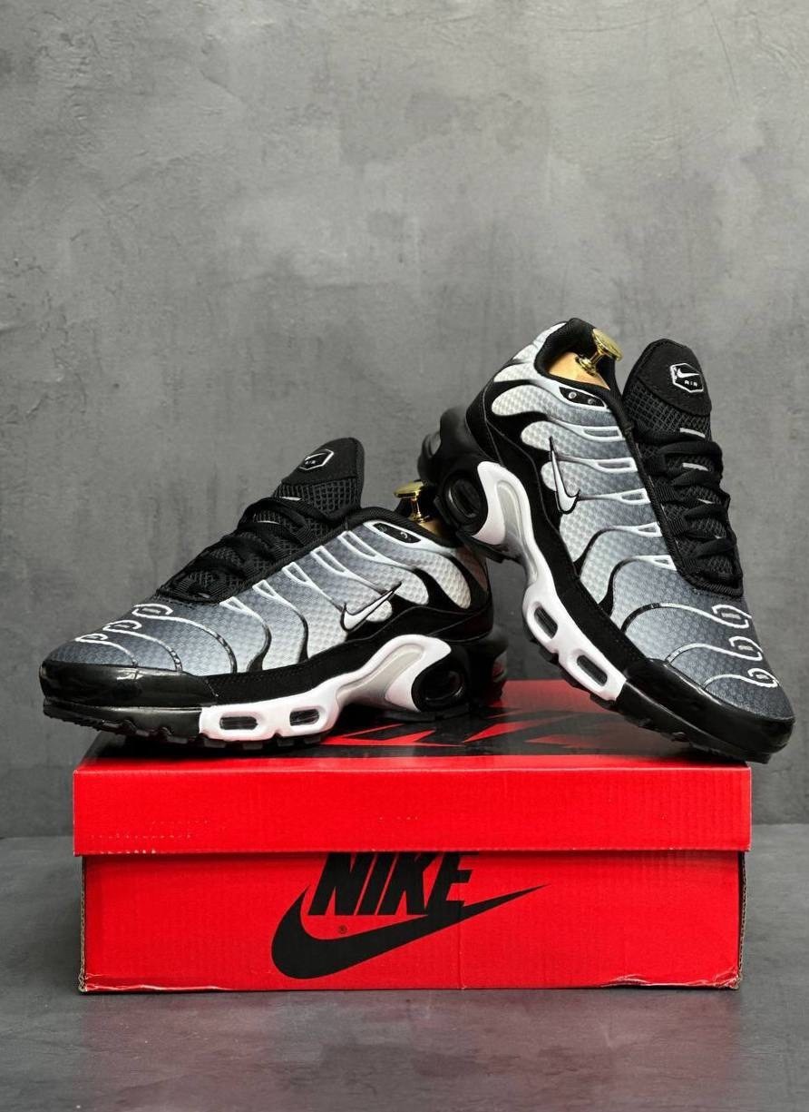 кроссовки nike air max tn plus,кроссовки мужские nike air max tn plus,кроссовки nike tn plus,найк air max plus tn кроссовки,nike air max tn plus black