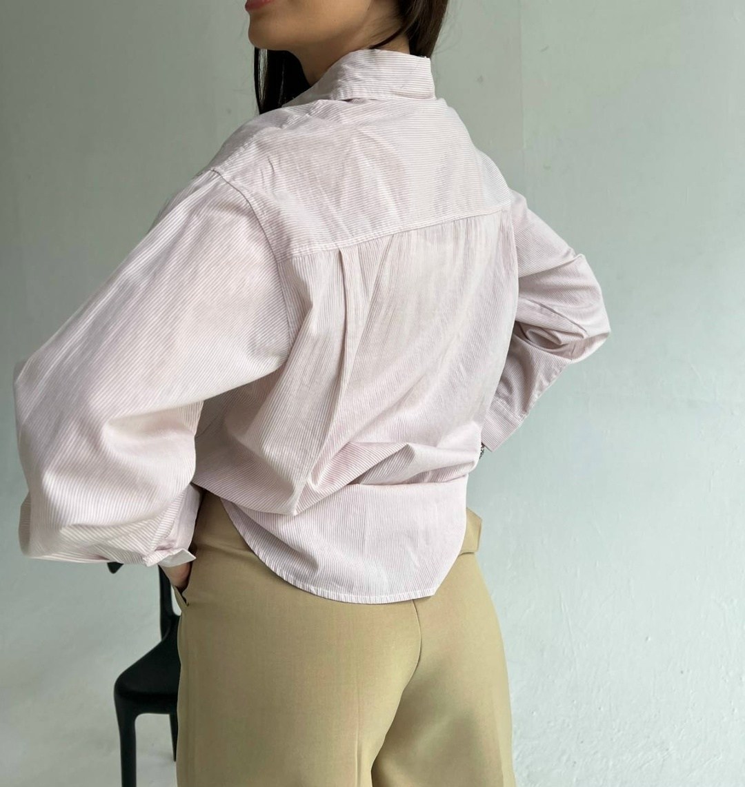 повседневные шорты,бежевые шорты,рубашка женская,женские шорты,шорты классические