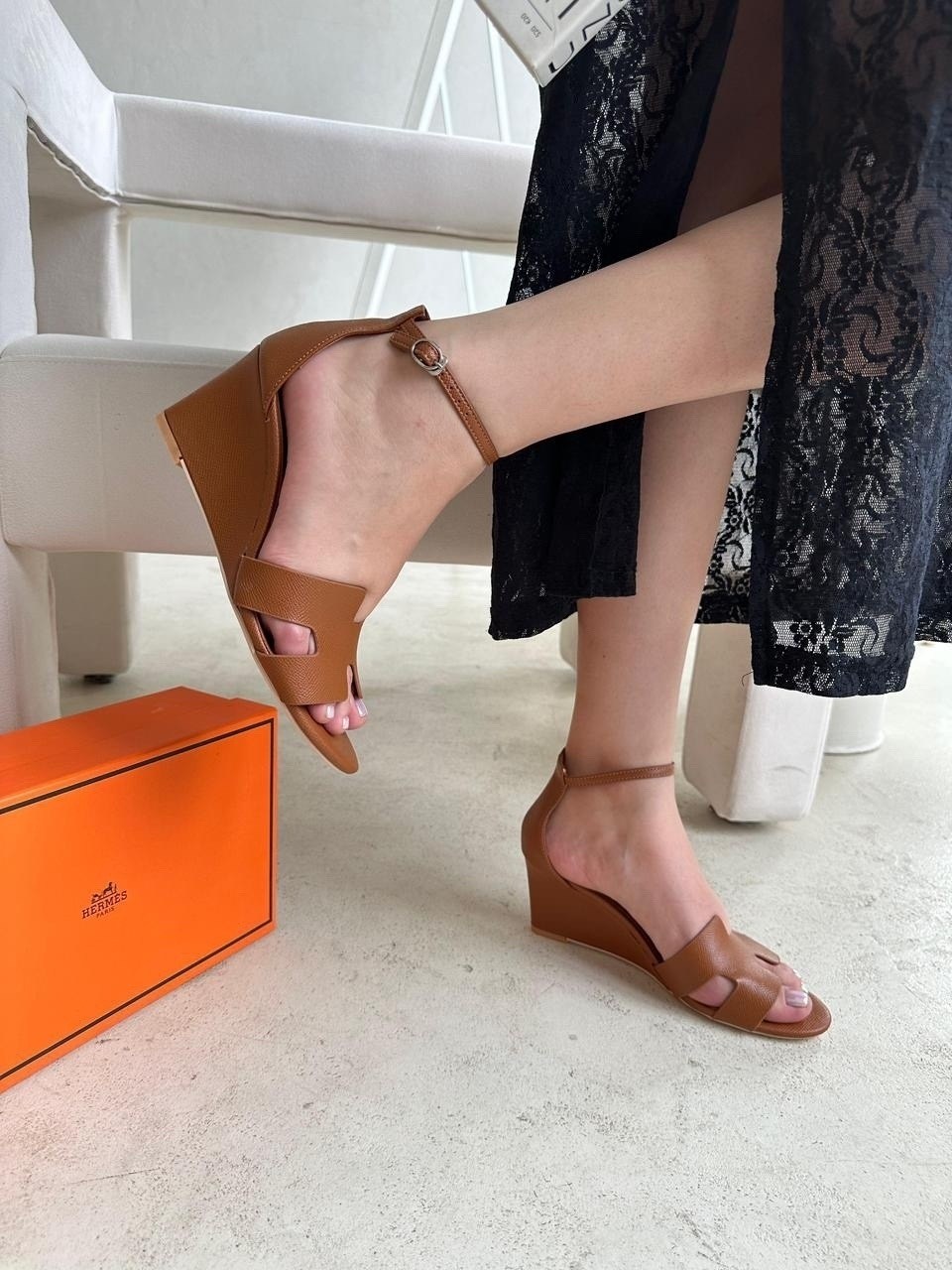 босоножки hermes,босоножки эрмес коричневые,босоножки hermes женские,босоножки гермес,босоножки эрмес