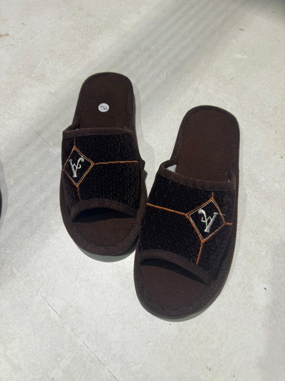 тапочки мужские домашние,мужские тапочки,тапки мужские,тапочка домашний мужской,домашние тапочки