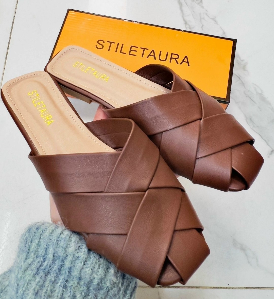 ,шлепанцы женские,шлепанцы дизайнерские,босоножки женские,модные сандалии