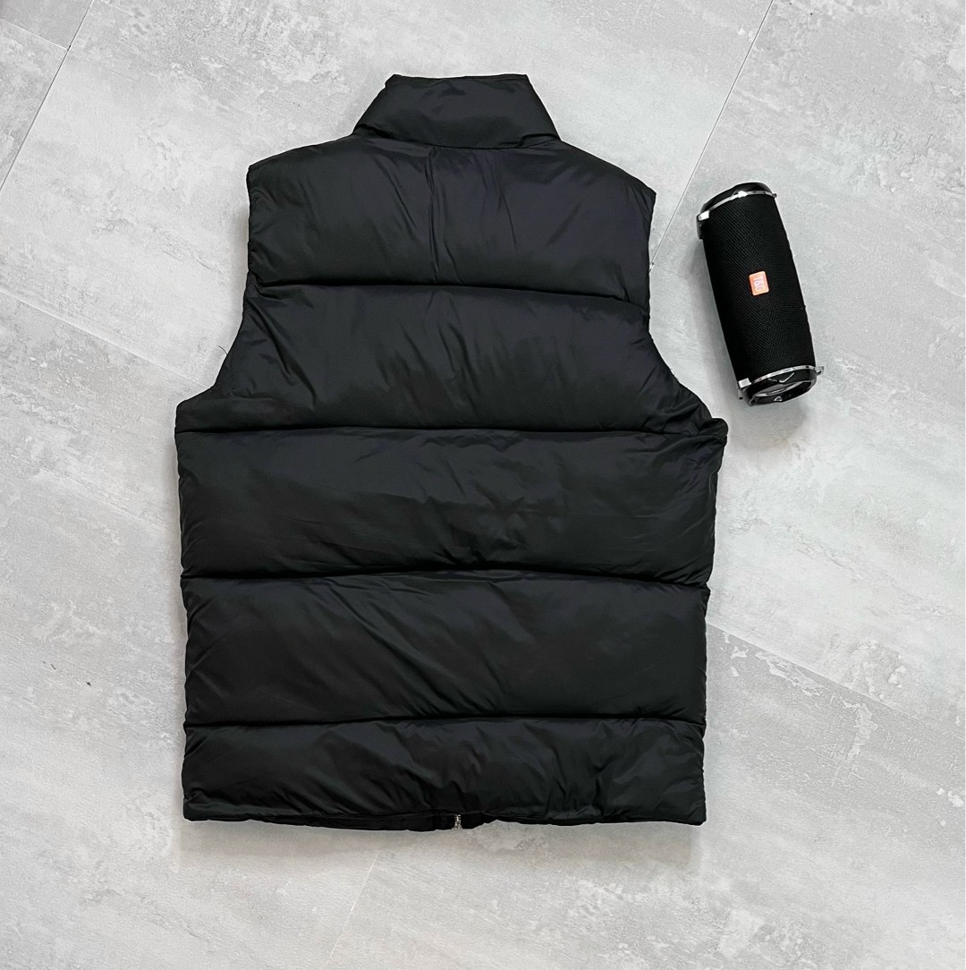 жилетка prada,жилетка прада,мужской жилет prada,жилет prada,жилетка мужская prada