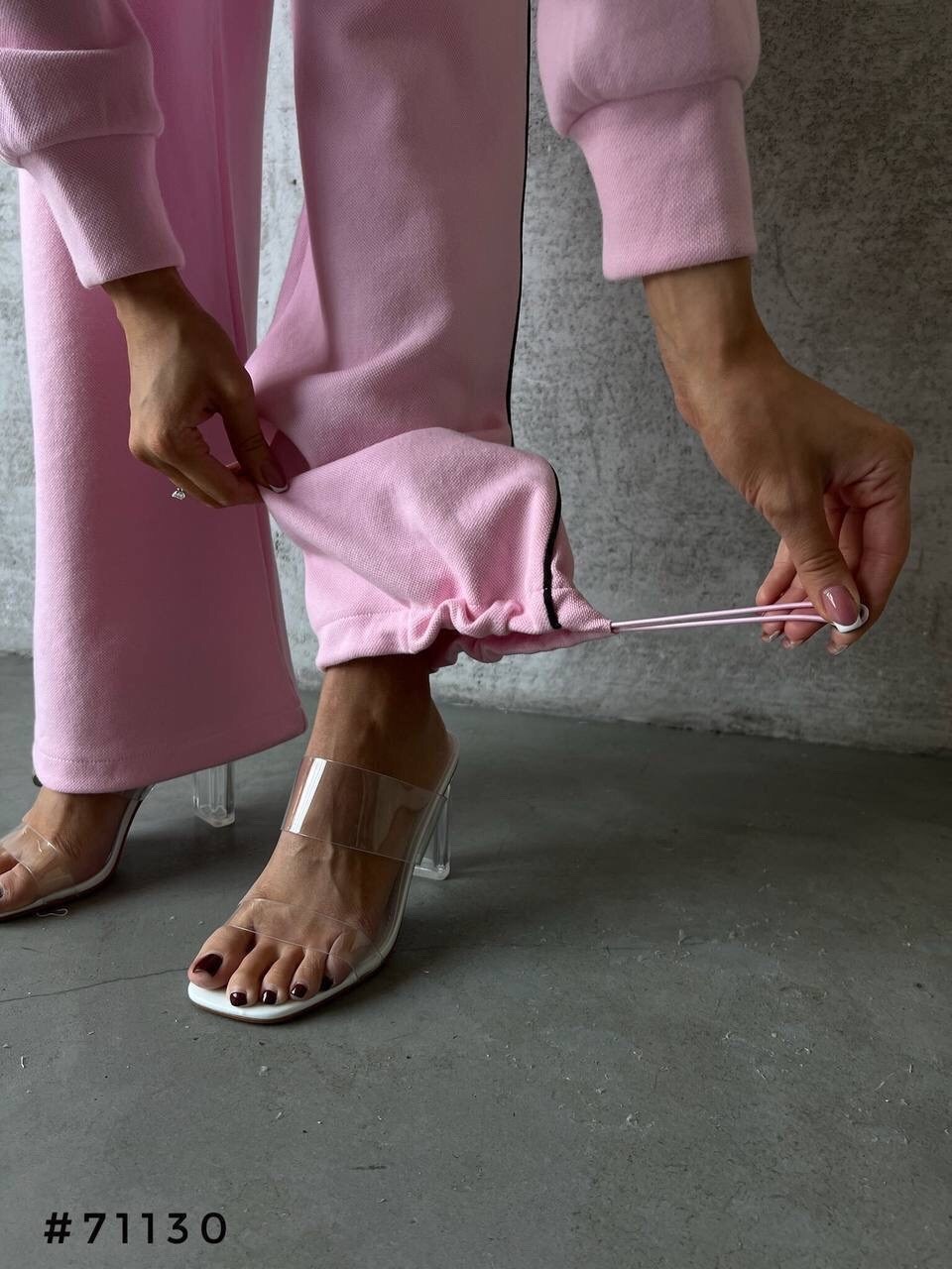 костюм спортивный розовый,костюм спортивный,женский спортивный костюм,розовый костюм,стильные костюмы