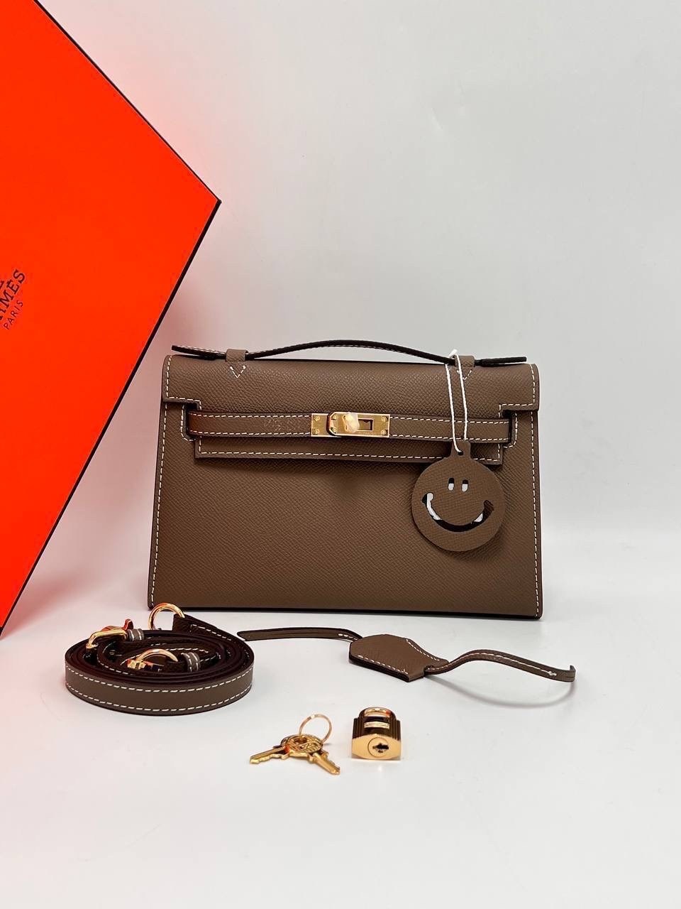 hermes сумка,сумка женская hermes,эрмес келли сумка,сумка гермес келли 20 см,эрмес сумка