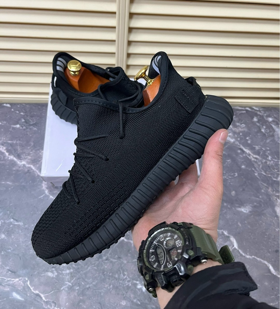 кроссовки adidas yeezy boost,кроссовки adidas yeezy boost 350,кроссовки мужские yeezy boost 350,adidas yeezy boost 350 v 2,adidas yeezy 350