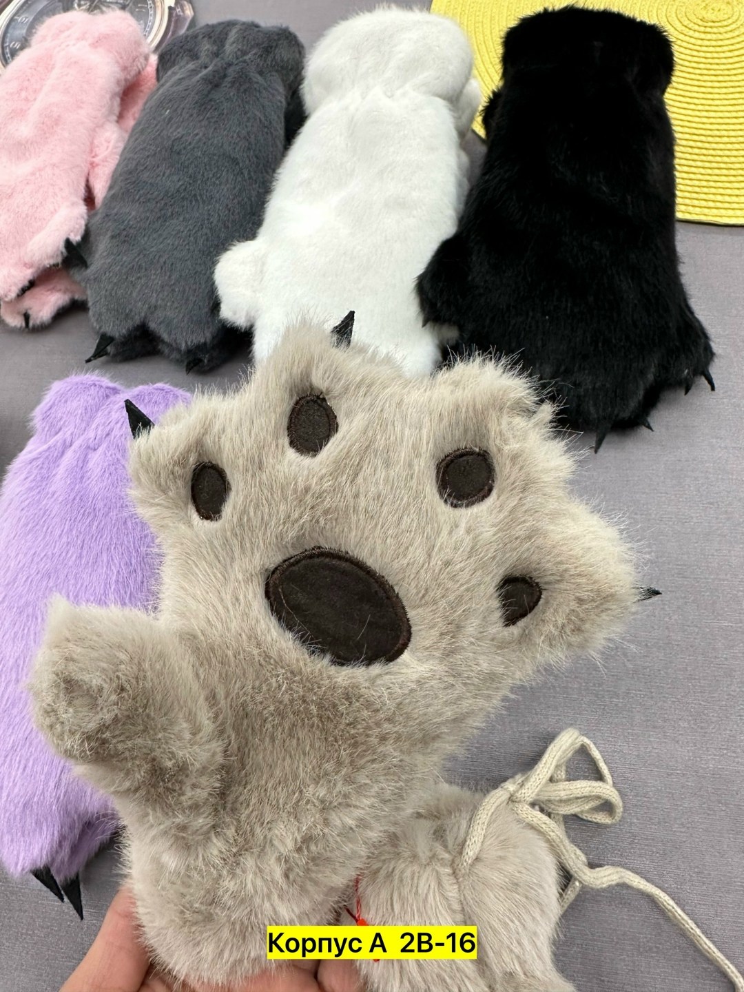 варежки лапки,варежки кошачьи лапки,плюшевые варежки,перчатки митенки кошачьи лапки,варежки меховые