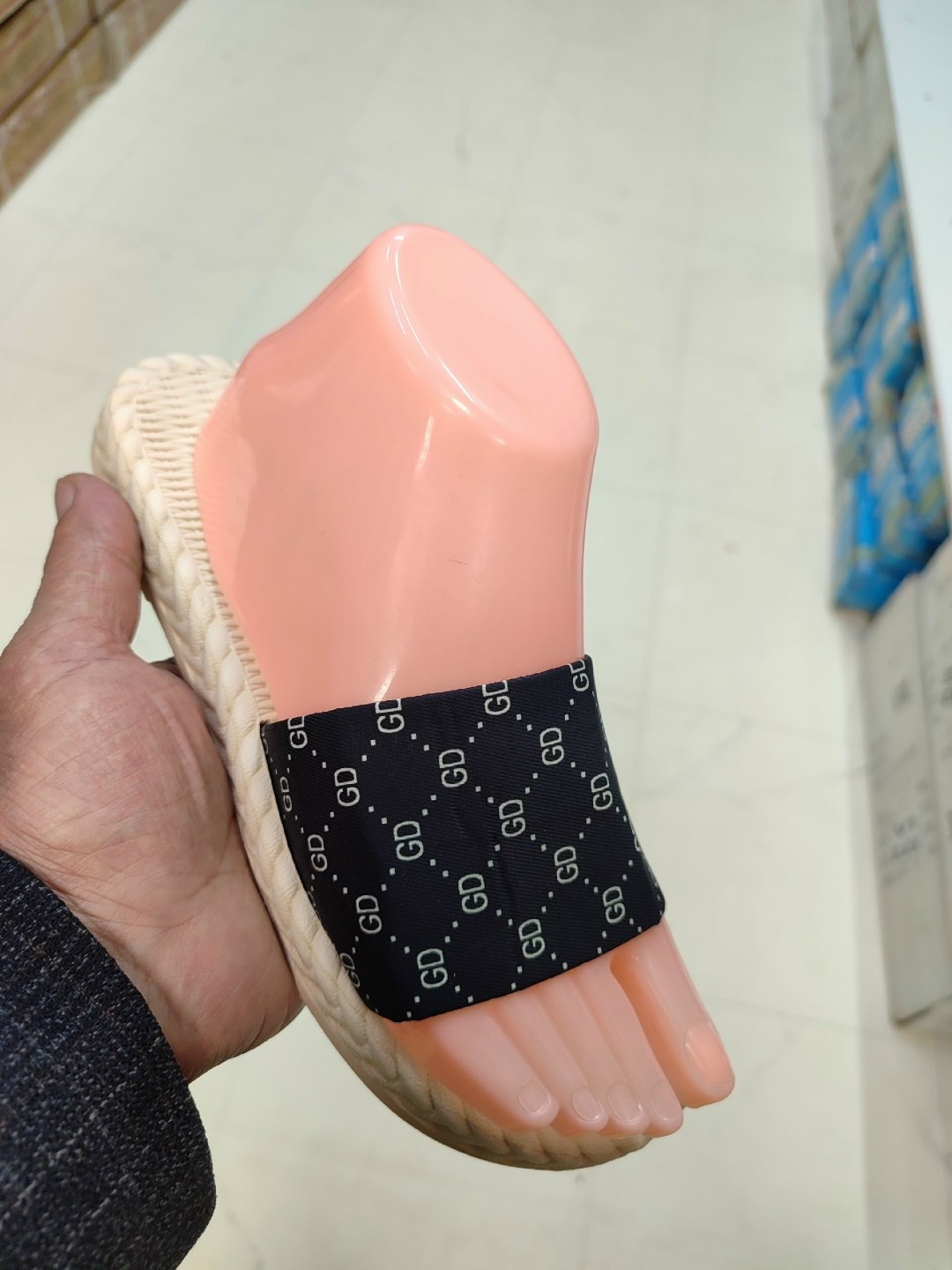 ,шлепанцы женские,женские шлепки,женские тапки, женская