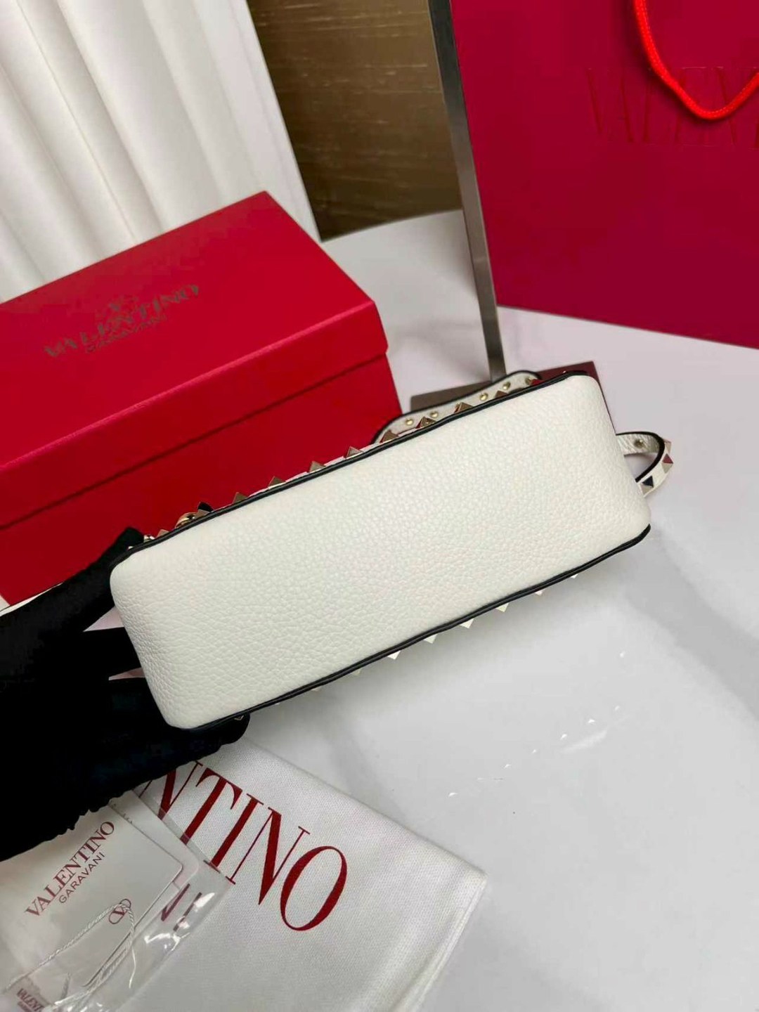 valentino сумка,сумка,сумки,valentino сумка на плечо,сумки модные