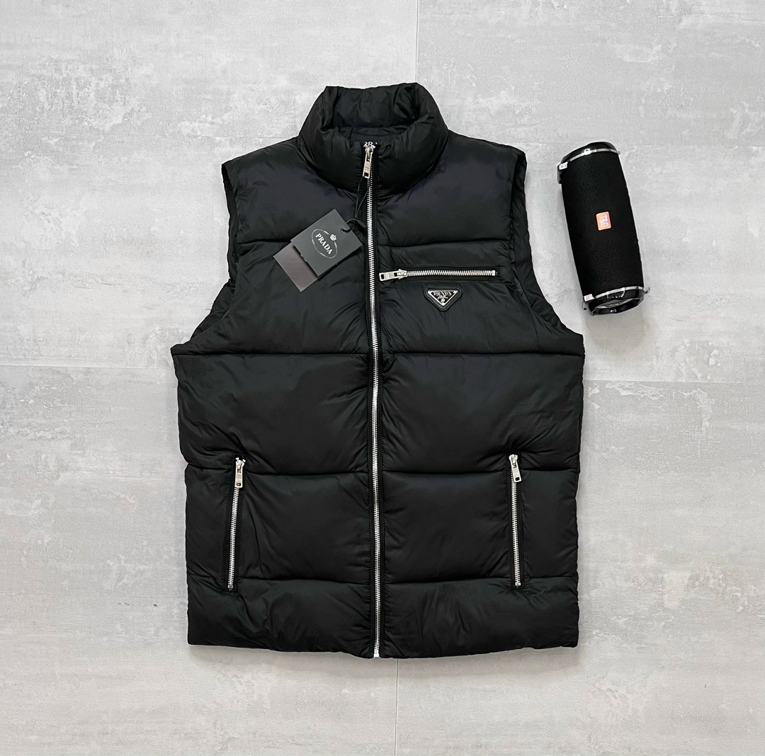 жилетка prada,жилетка прада,мужской жилет prada,жилет prada,жилетка мужская prada