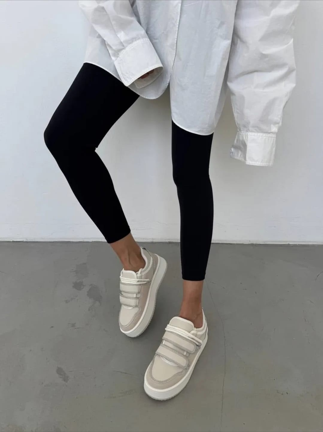 ,женские кроссовки на липучках,белые кеды экко на липучке,кроссовки на липучках,кроссовки женскиe