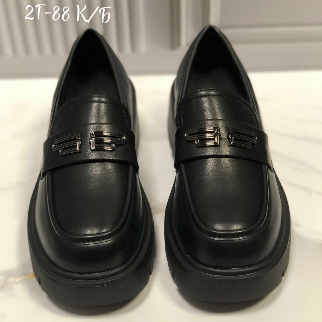 ,женские лоферы,модные лоферы, женская,лоферы