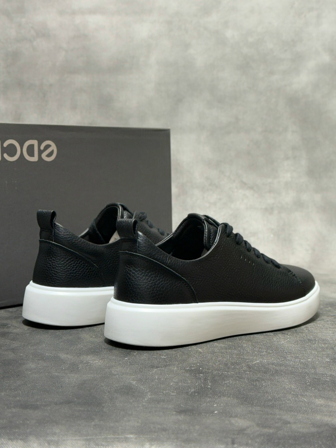 ,кроссовки мужские ecco,кеды мужские ecco,кеды синие с белой подошвой кожа maratti,мужские кеды