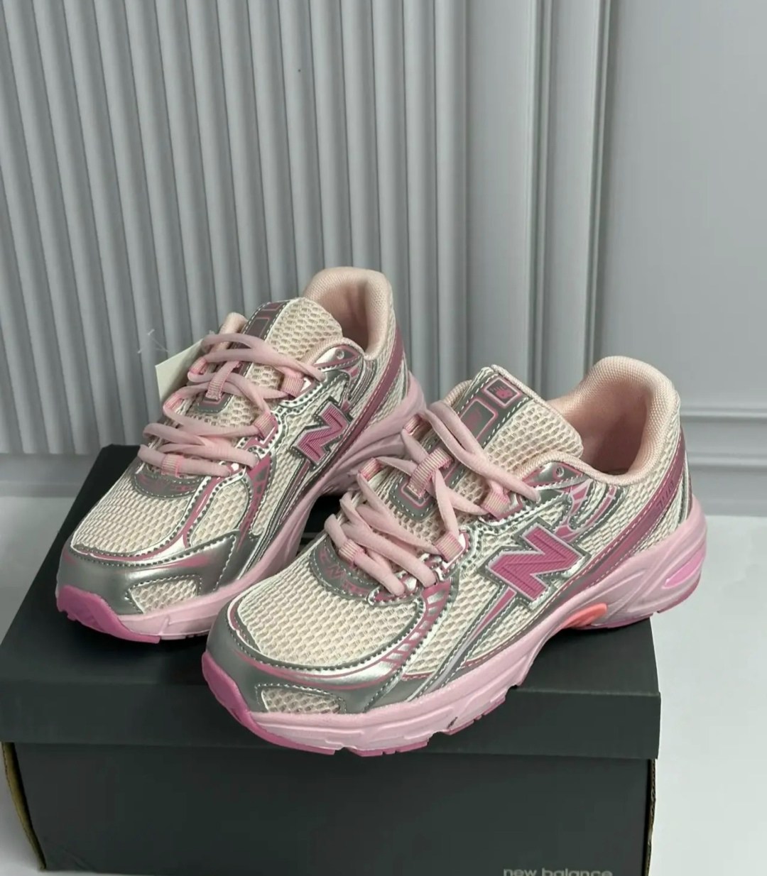 кроссовки для девочек,детские кроссовки,женские кроссовки,розовые кроссовки,кроссовки для детей