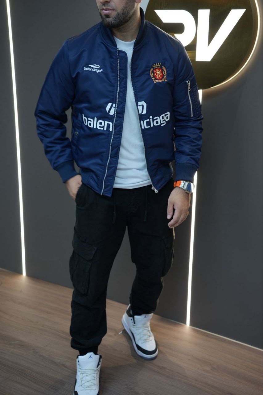 мужская куртка бомбер,куртка jordan paris saint germain psg,куртка psg jordan varsity jacket,куртка бомбер,куртка paris