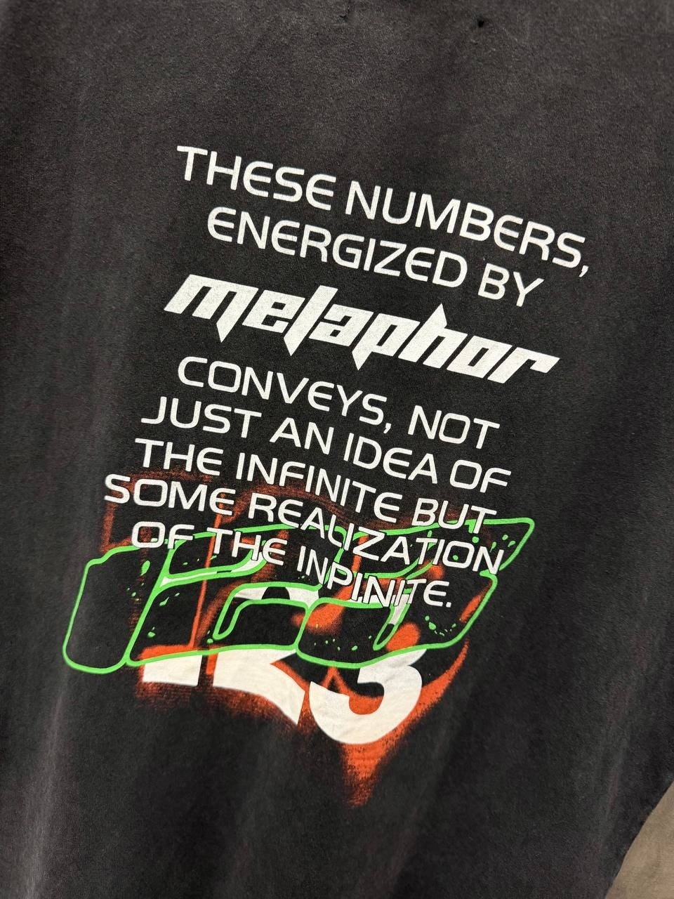 мужские джинсы,джинсы широкие,оригинальная одежда,футболка оверсайз с