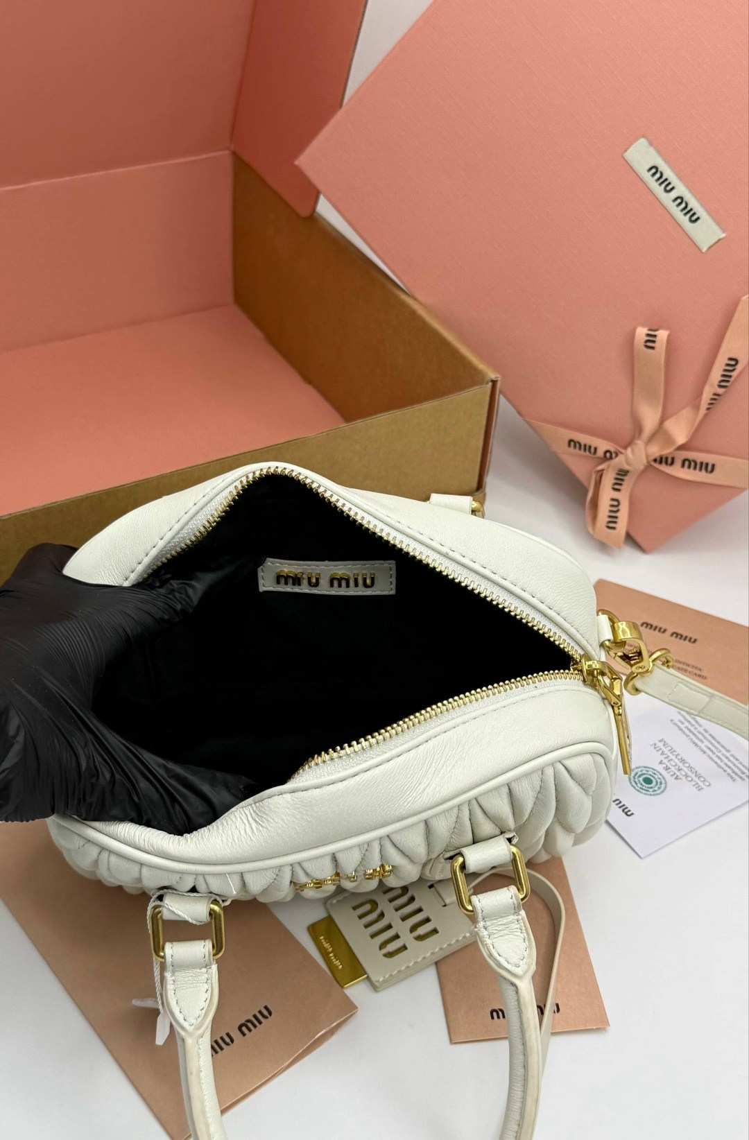 сумка miu miu,сумки миу миу,сумка женская miu miu,сумка,сумка миу миу белая