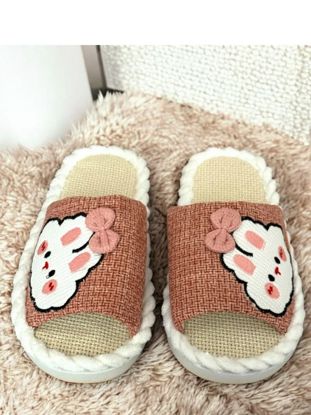 домашние тапочки,женские домашние тапочки,тапочки женские,модные тапочки,тапочки для дома