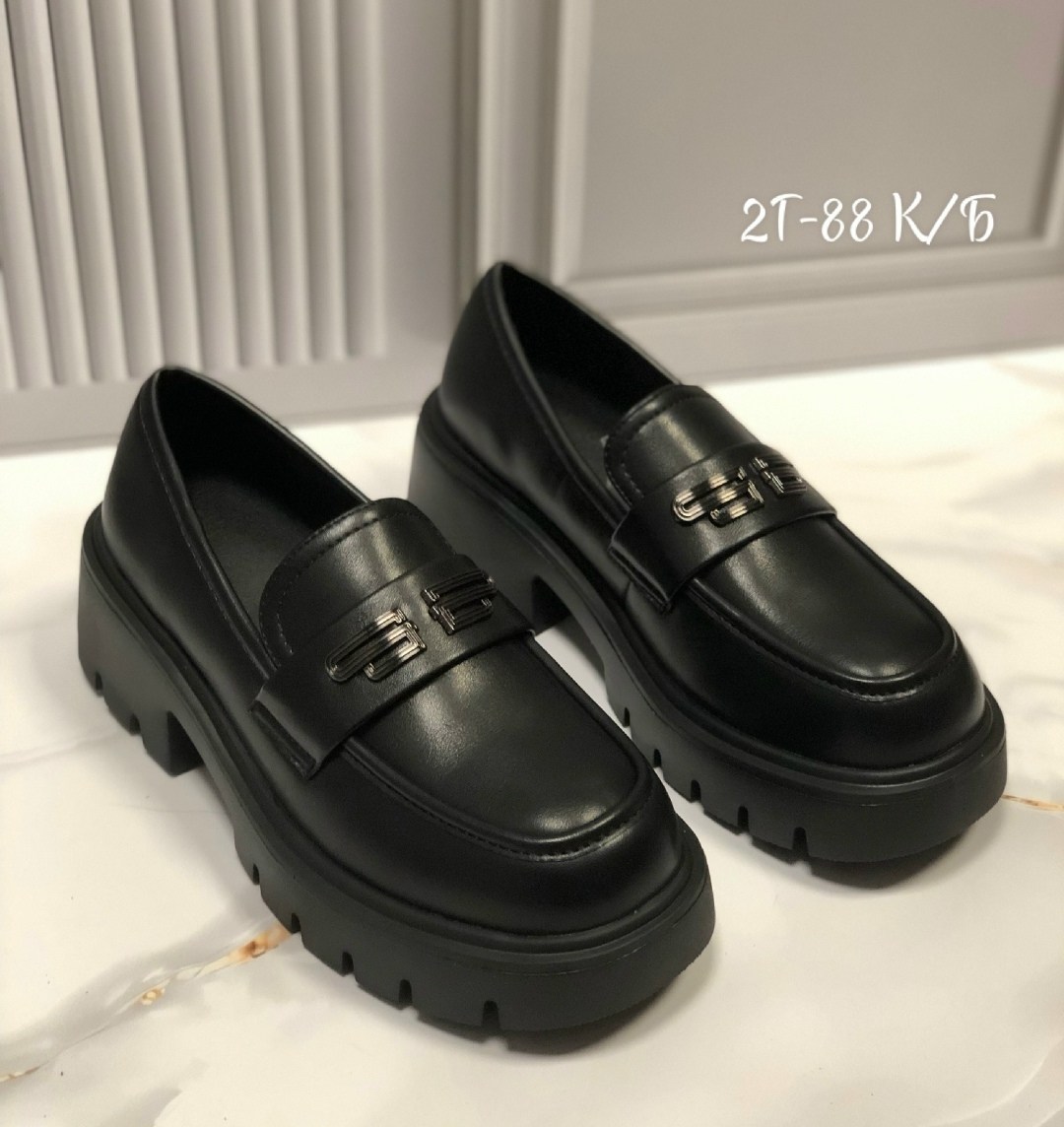 ,женские лоферы,модные лоферы, женская,лоферы