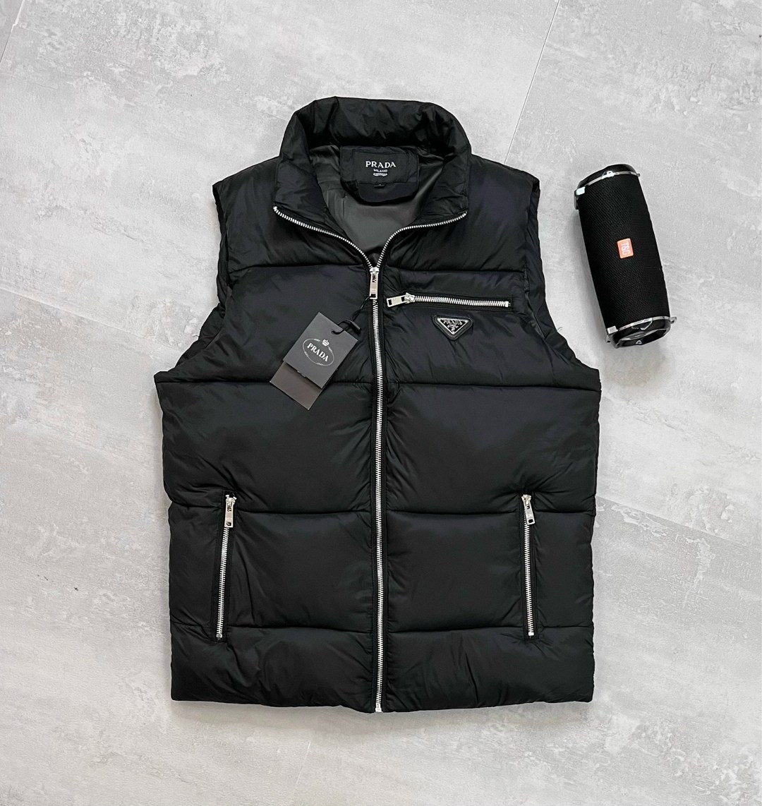 жилетка prada,жилетка прада,мужской жилет prada,жилет prada,жилетка мужская prada