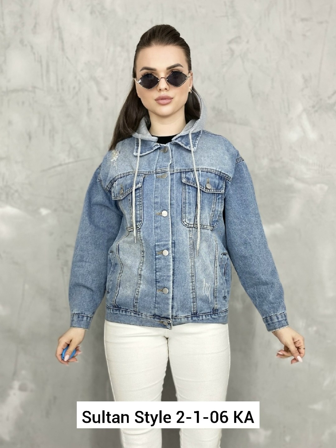 джинсовая куртка,куртка женская джинсовая,куртка джинсовая женская с капюшоном,модные джинсовые куртки,куртка джинсовка женская