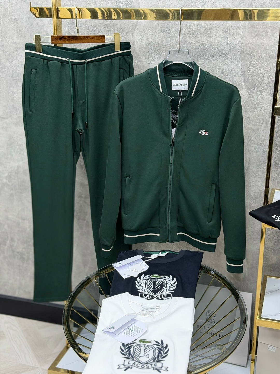 мужской спортивный костюм,спортивный костюм lacoste,спортивный костюм,спортивный костюм brunello cucinelli