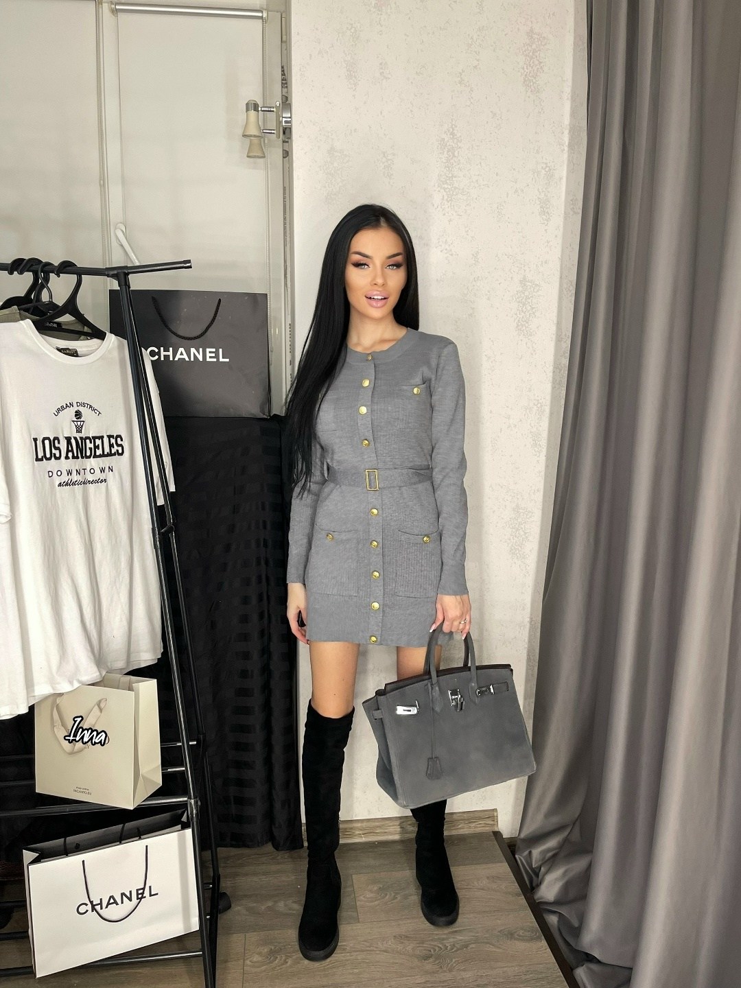 трикотажное платье,стильное платье,платье трикотажное мини,платье с пуговицами,платье