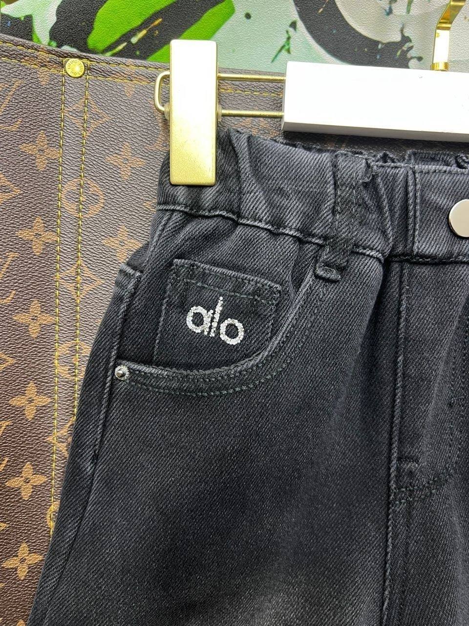 джинсы утепленные,джинсы для девочек,брюки джинсы,джинсы широкие,джинсы