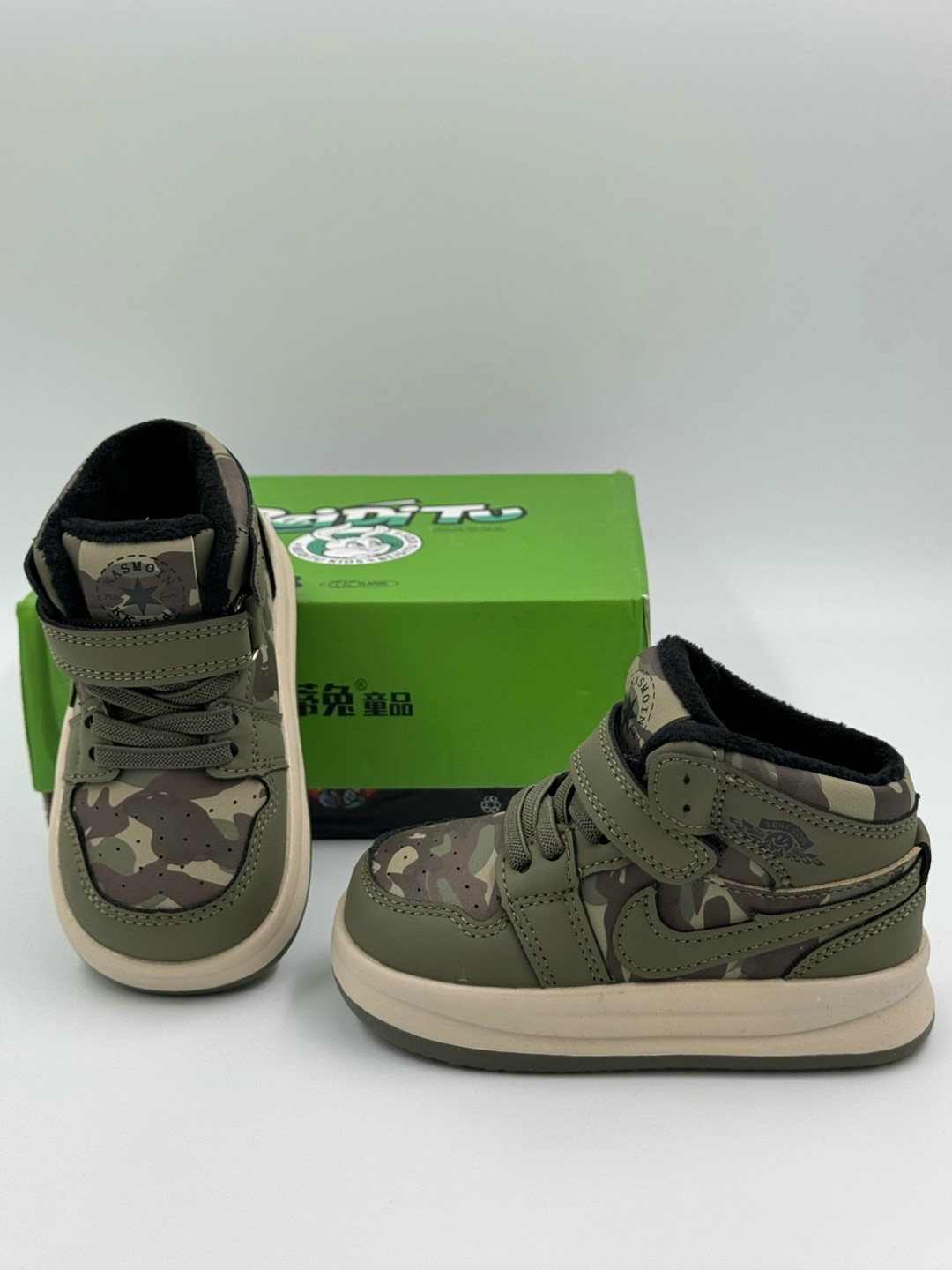 детские ботинки, детская,кроссовки,детские кроссовки,кеды для детей