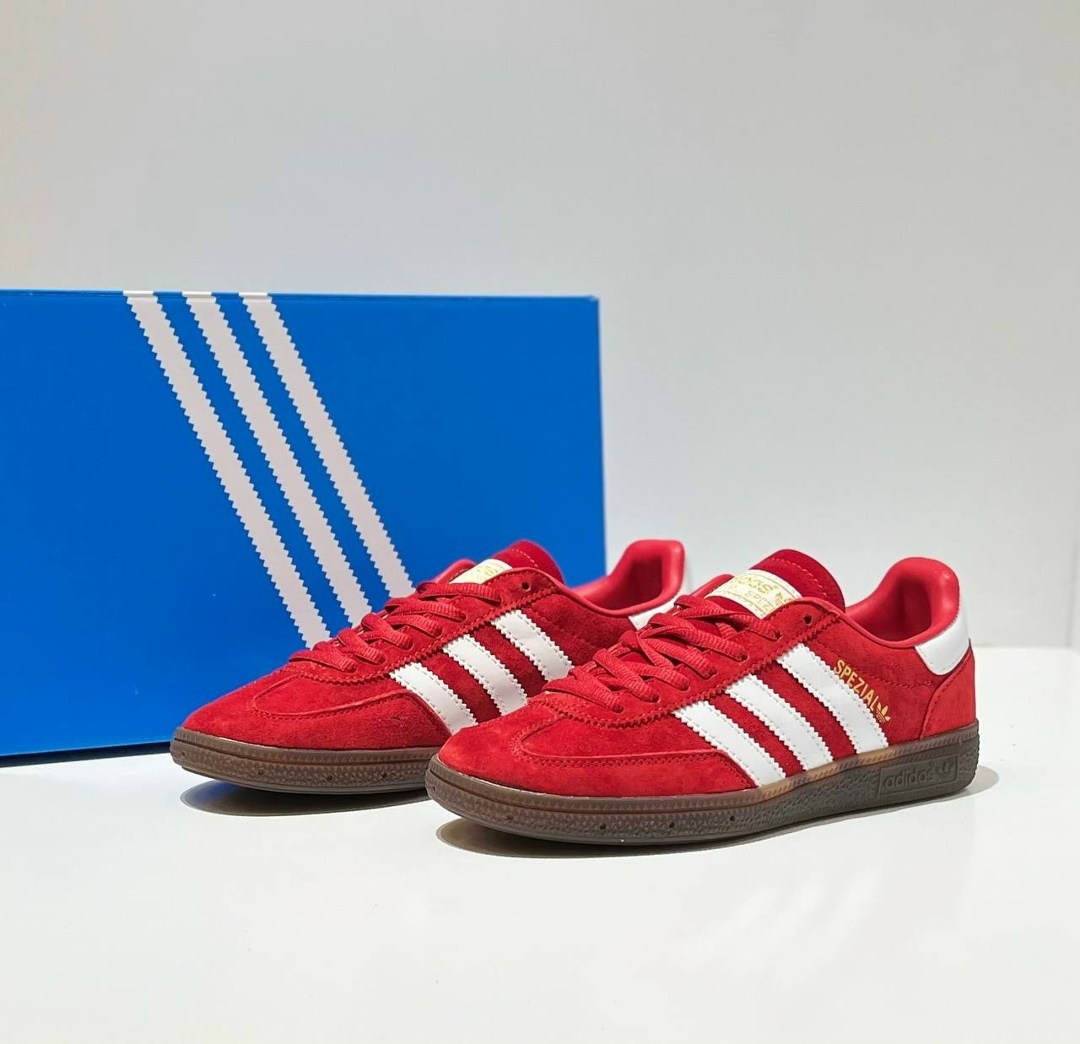 кроссовки adidas spezial,кроссовки handball spezial adidas,кроссовки adidas originals handball spezial,adidas originals handball spezial,кроссовки adidas munchen scarlet gum красный