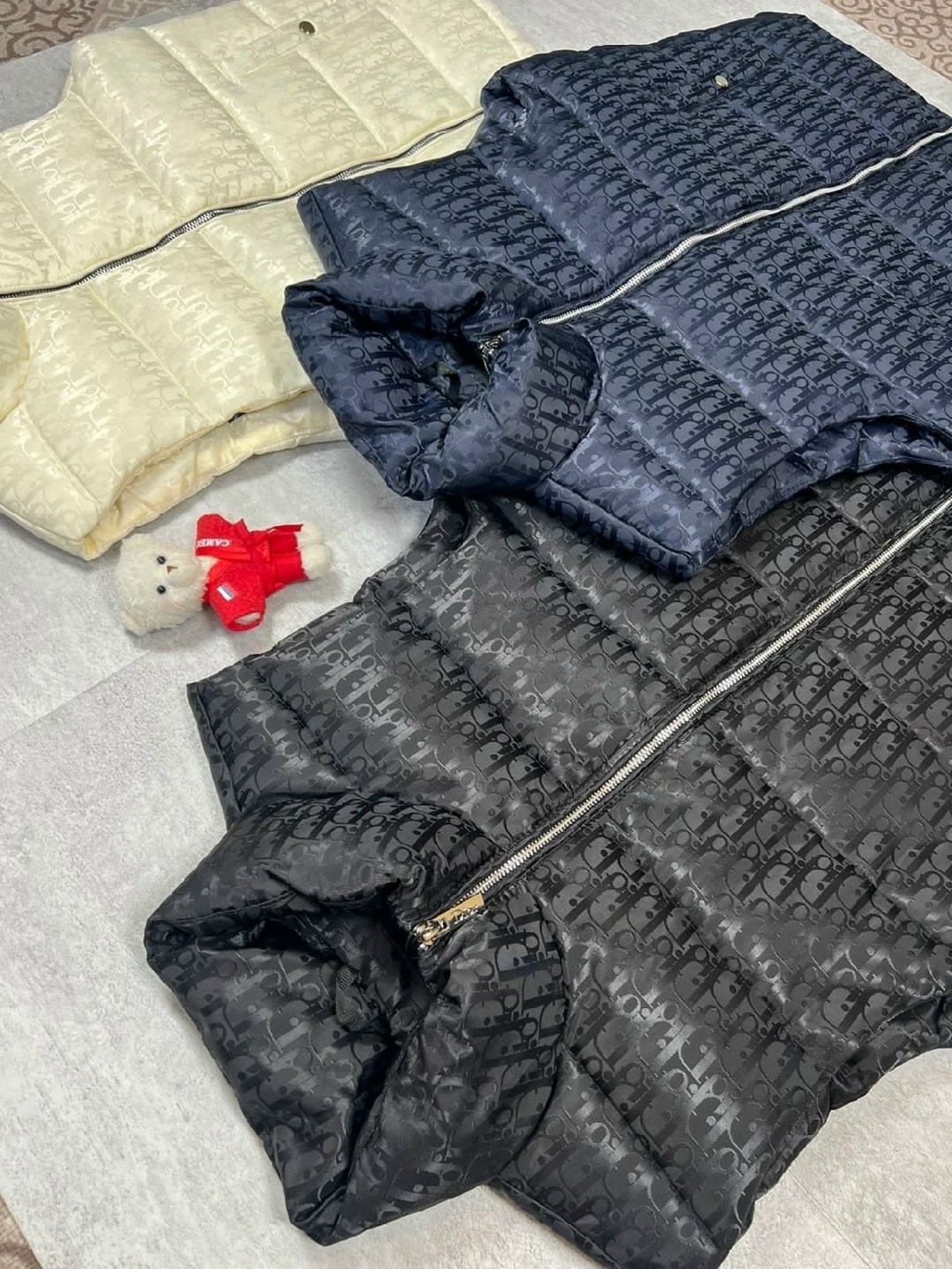 жилет,жилетка dior,жилет для мужчин плащевка,жилетка,жилет плащевка