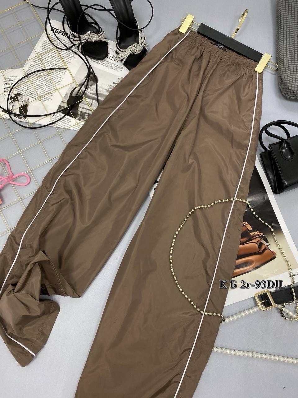 штаны широкие серые карго оверсайз y2k с полосками по бокам,штаны широкие серые карго оверсайз у2 с полосками по бокам,брюки карго с лампасами широкие y2k styfash,брюки штаны,штаны широкие