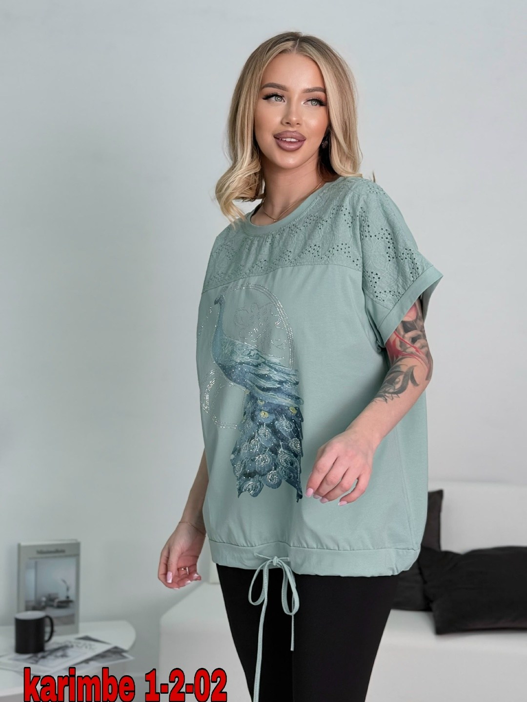 футболки женская,,женская трикотажная футболка,футболка оверсайз со стразам,футболка со стразами